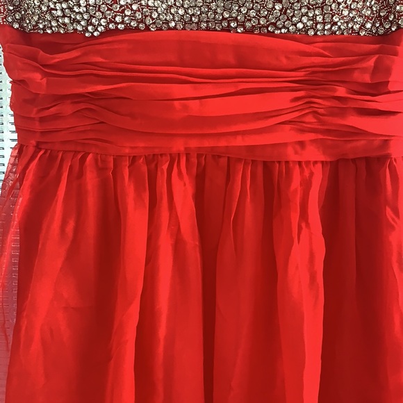 Prom Dress - Picture 4 of 15